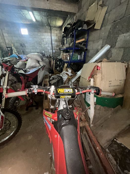 Honda CRF250R versao 2 escapes