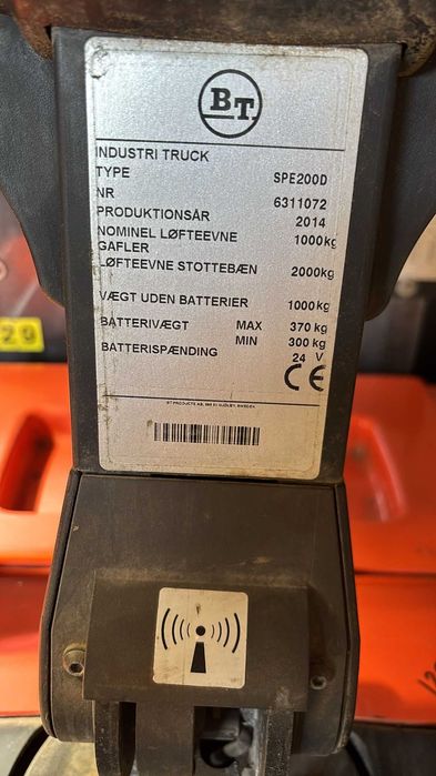 Wózek elektryczny paleciak BT SPE200D