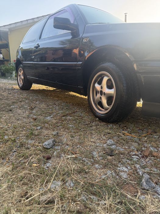 Vendo golf III 1.9D comercial