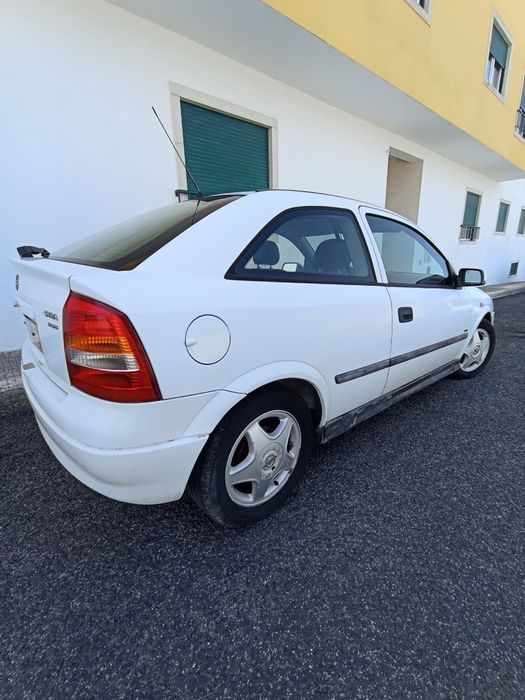 Opel astra comercial