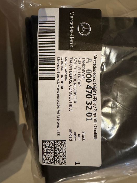 Korek wlewu paliwa Mercedes-Benz AMG