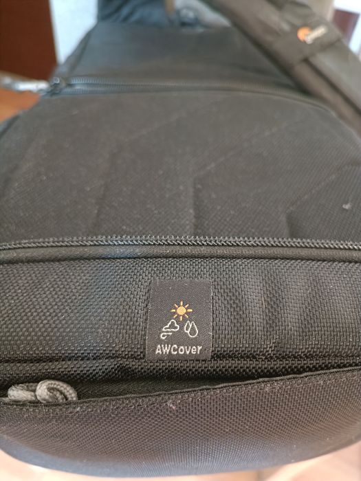 Plecak na aparat Lowepro Slingshot Edge 250 AW