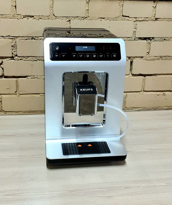 Кофемашина Delonghi ,Saeco.Италия .Гарантия