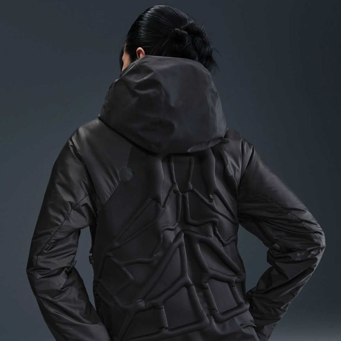 Куртка Nike ISPA Adapt Air Jacket,размер М и L ,оригинал,HF6400-010