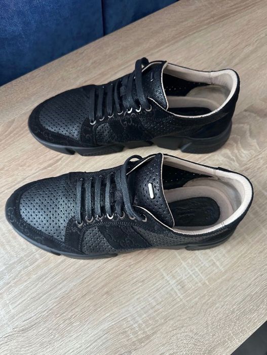 Кроссовки  Gucci