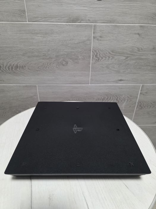 PlayStation 4 Pro 1TB PS4 Pro Świetny Stan Zestaw