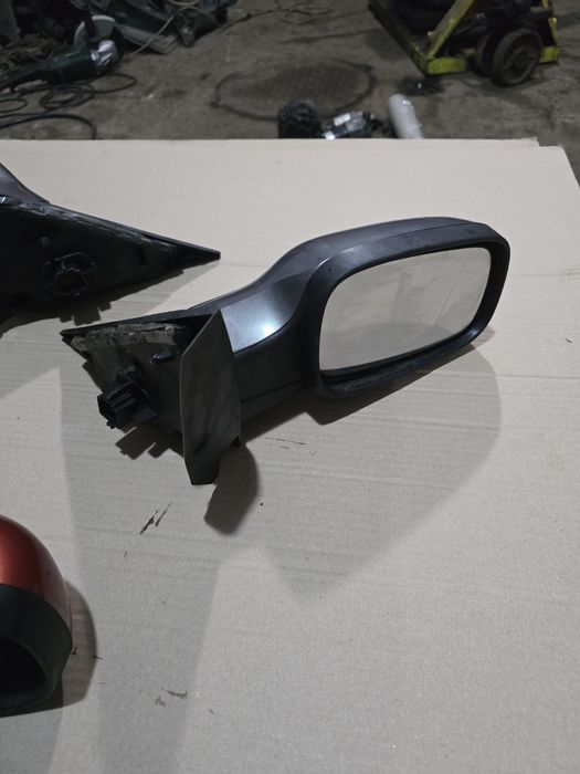 Зеркало праве левое Рено Сценік 2 Renault scenic 2 заднего вида