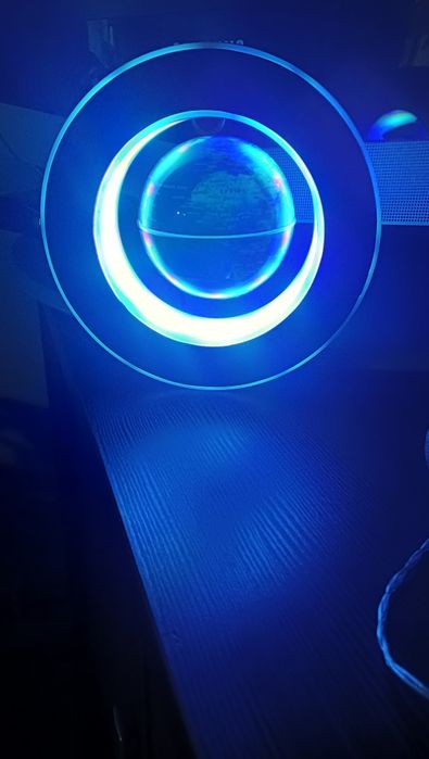 Magnetyczny globus lewitujący