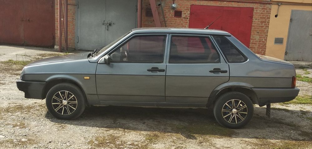 Продам ВАЗ 21099