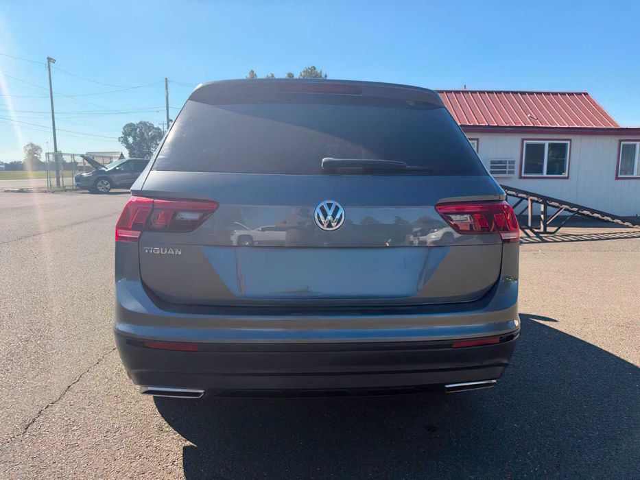 Volkswagen Tiguan      2019