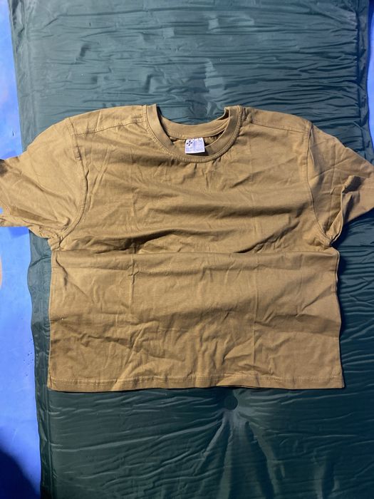 Футболка в кольорі кофот