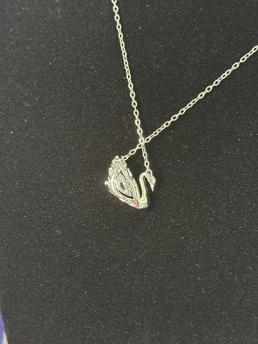 Swarovski naszyjnik nowy bez wad