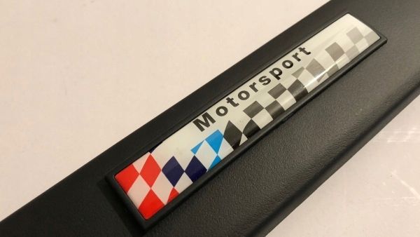 Emblemat listwy drzwi BMW E36 E46 E39 M Pakiet
