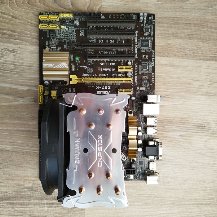Asus Z87-K/ i7 4770k/Zalman cnps10X performa