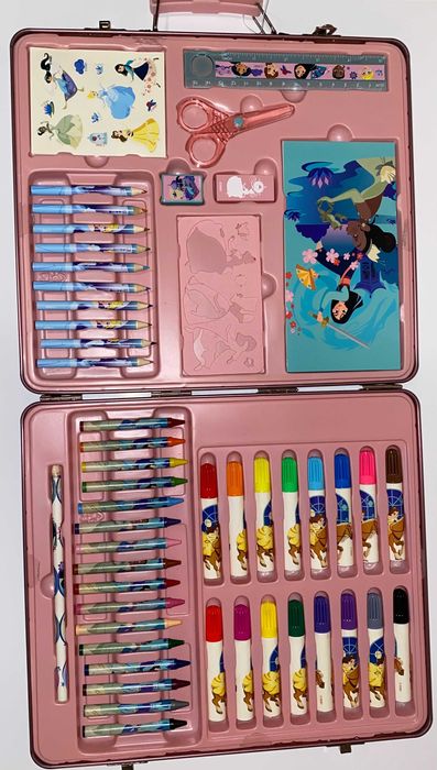 Zestaw Artystyczny Księżniczki Disney Princess w metalowej walizce