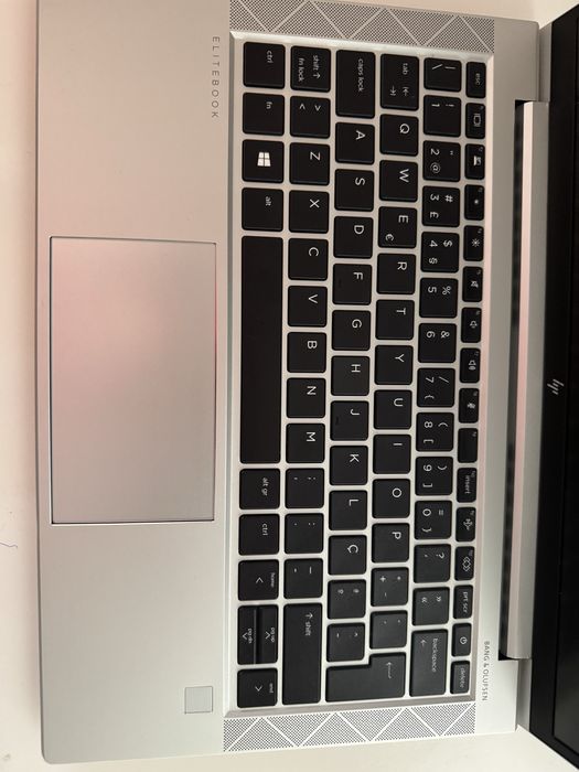 OPORTUNIDADE Hp EliteBook 835 G7 13-inch (2022) - Ryzen  5 PRO 4650U - 16GB - SSD 256 GB QWERTY - Português