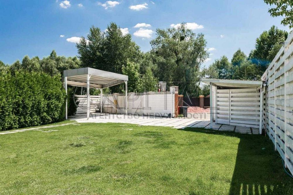 Продаж будинку 250м2, с. Лісники, Обухівський р-н