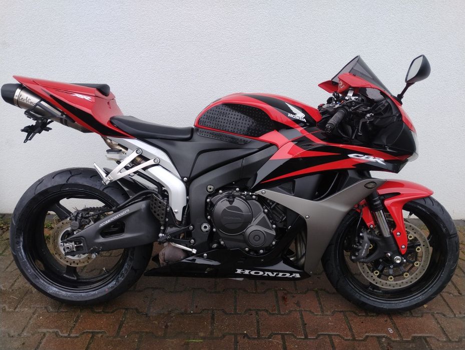 Honda CBR 600rr PC 40 honda vfr 800 super stan mały przebieg