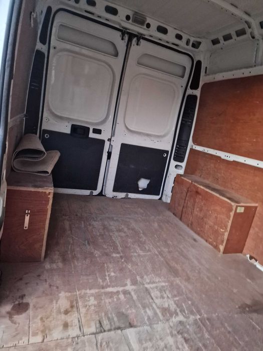 Pegeot Boxter bus 2015