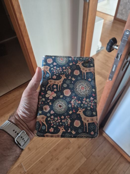Ipad apple usado e com capa