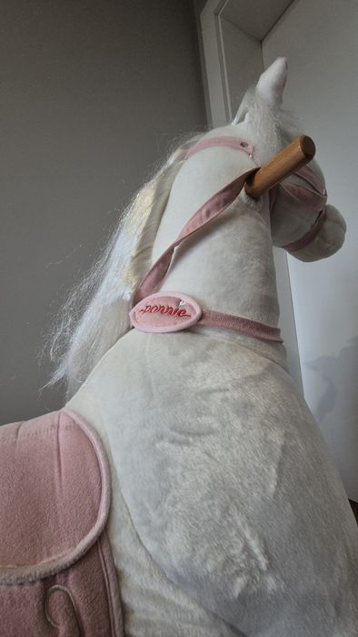 Jeżdżący mechaniczny koń Ponnie Tiara M z różowym siodłem
Code: H405P