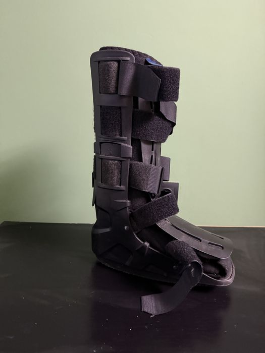 Ортопедичний чобіт Ортез