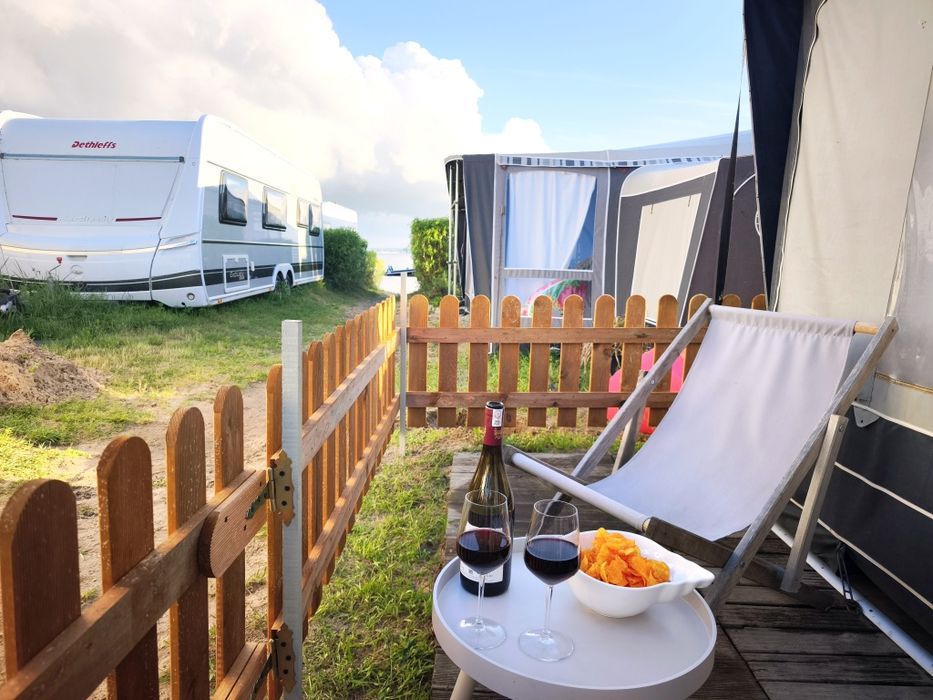 Wrzesień Chałupy 3 – przyczepa „SEA YOU”, morze, Hel, Camping | 4–5 osób
