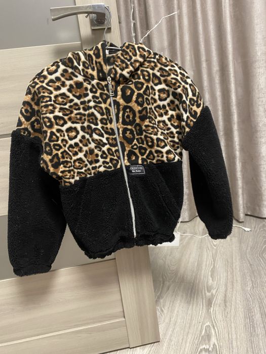 Кофта з капюшоном.