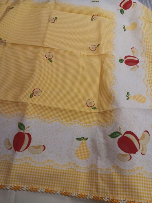 Toalhas com renda feita à mão