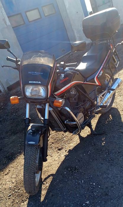 Sprzedam Hondę VT 500 E
