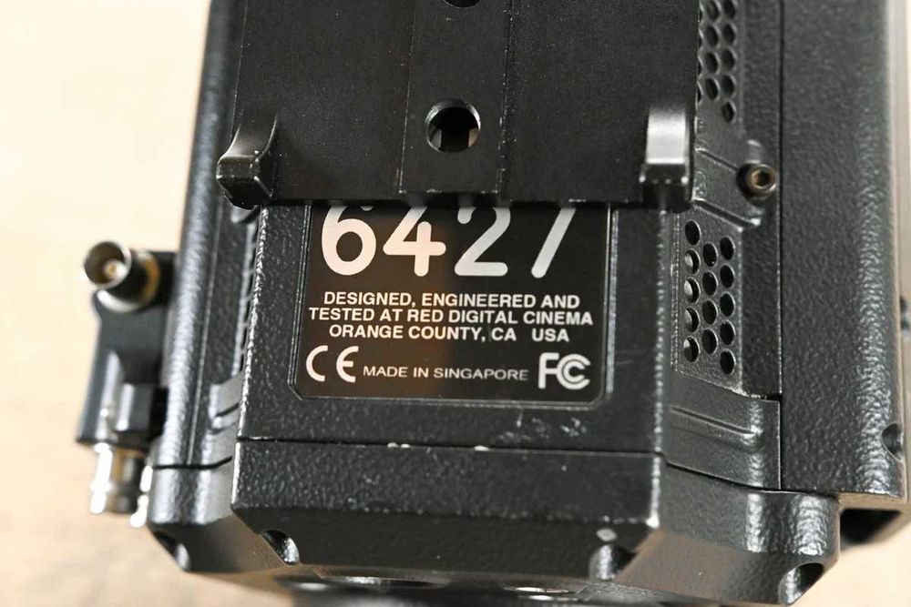 Caixa estanque para câmara RED Digital Cinema ONE CG007YQ