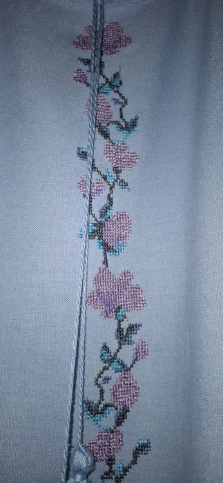 Вишиванка на дівчинку