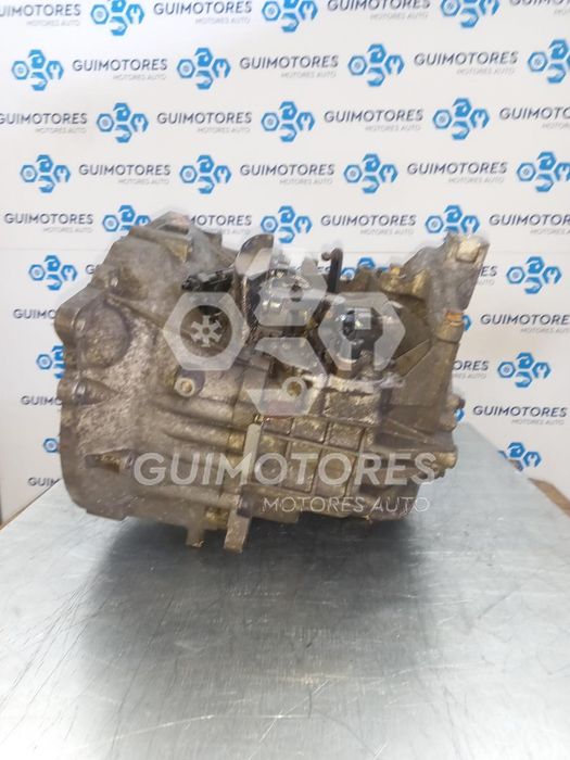 CAIXA VELOCIDADES VOLVO C30  136CV, REF: 8G9R-7002-PC - MANUAL 6V