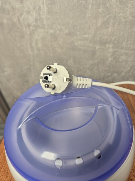 Воскиплав білого кольору, стан - 10/10