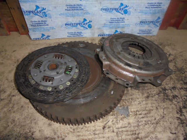 Kit embraiagem RENAULT Clio III (BR0/1, CR0/1)