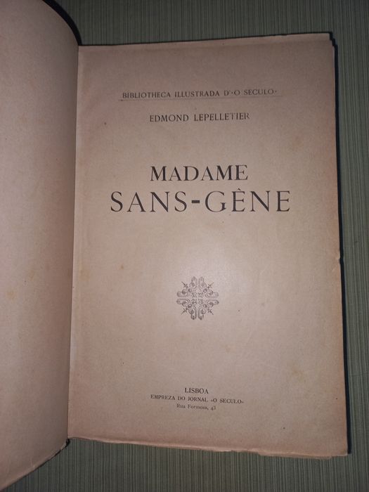 Livro Madame Sans – jornal o seculo 1894