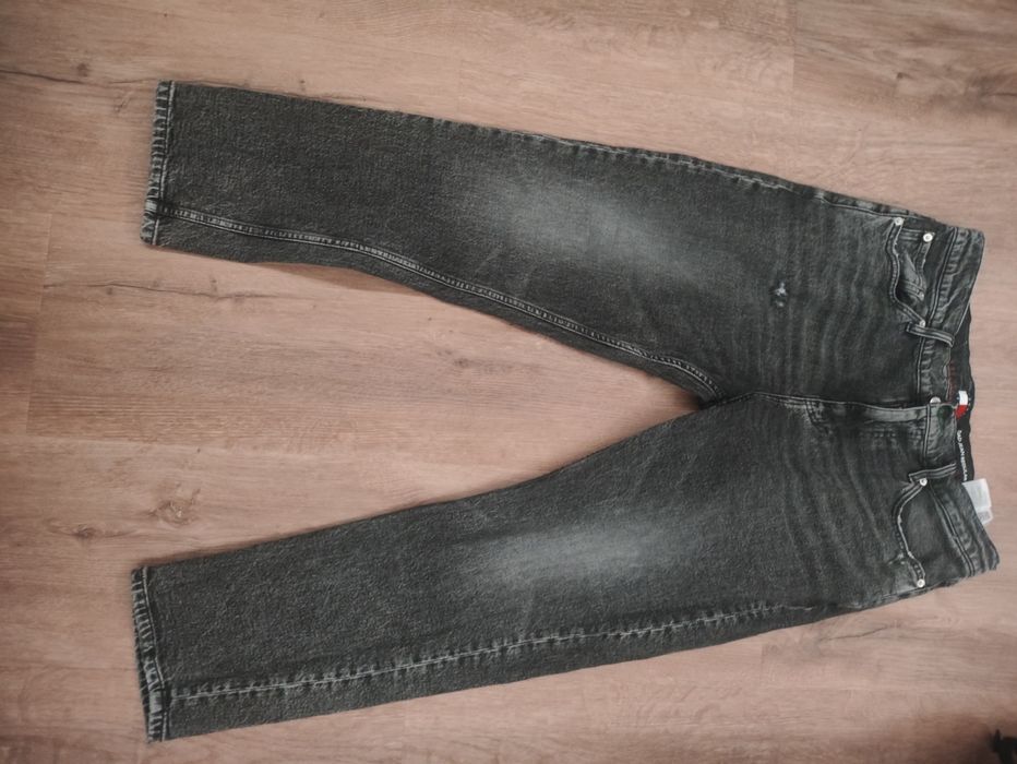 Spodnie Tommy Jeans
