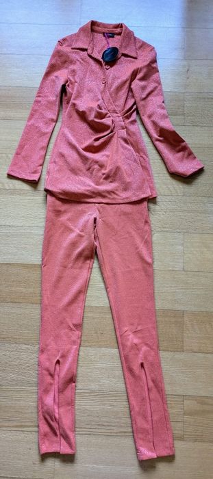 Fato vintage S/M com etiqueta