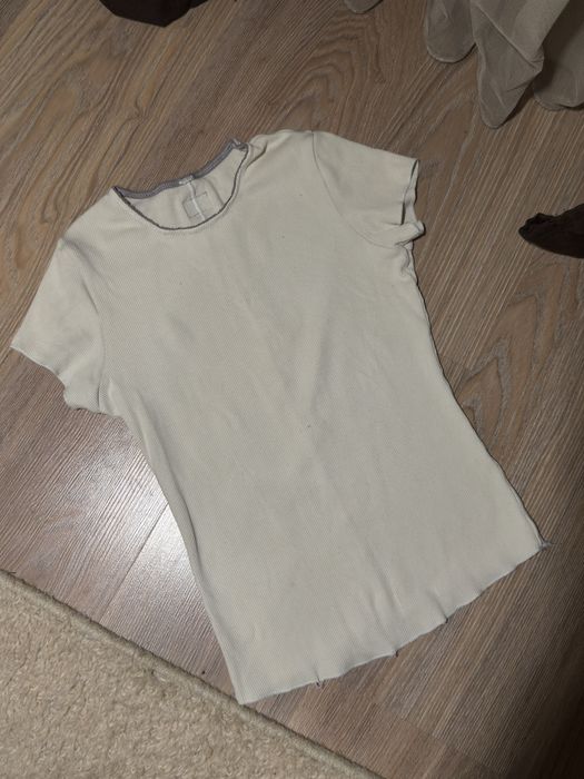 Фуболка в рубчик SKIMS