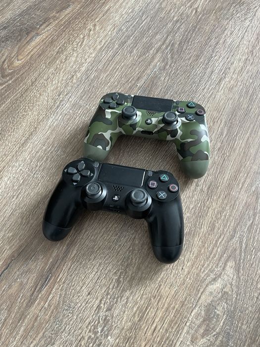 Ps 4 slim 1 tb в відмінному стані з  двома джойстиками