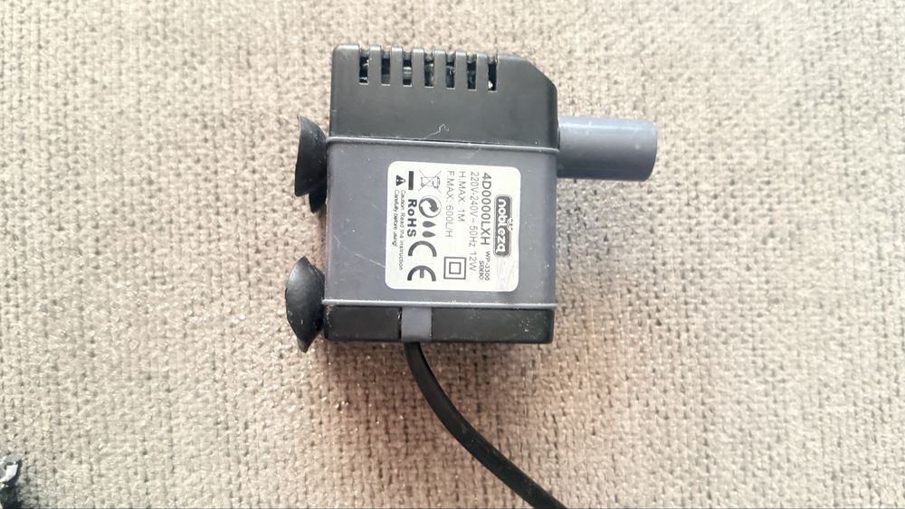 Bomba Submersível para Aquário/Fonte 600L/H, 12W, Novo, Modelo WP-3300