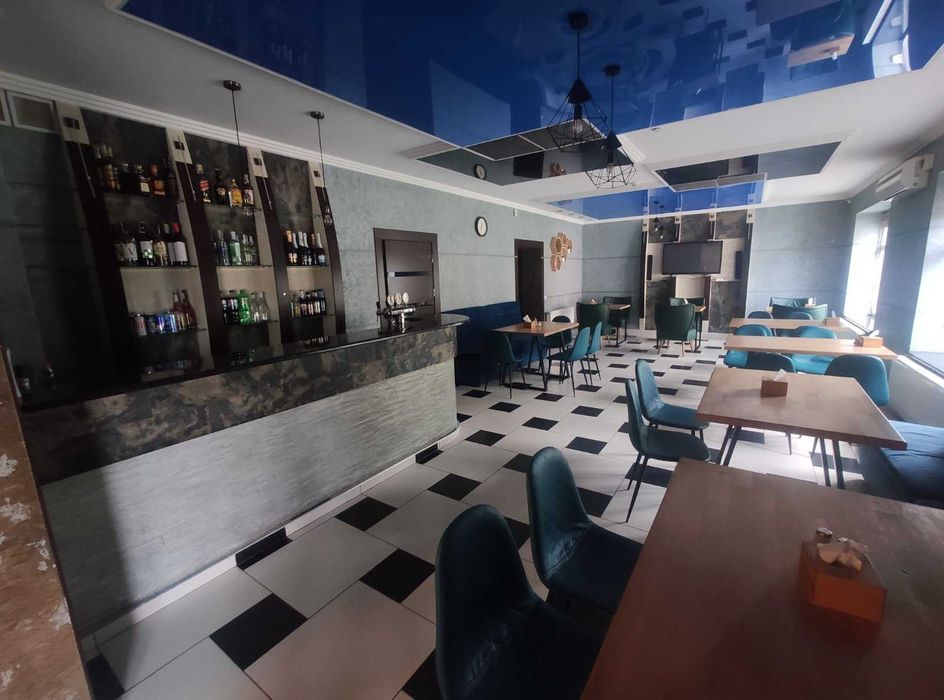 Оренда або продаж  фасадного приміщення в центрі Городенки, власник