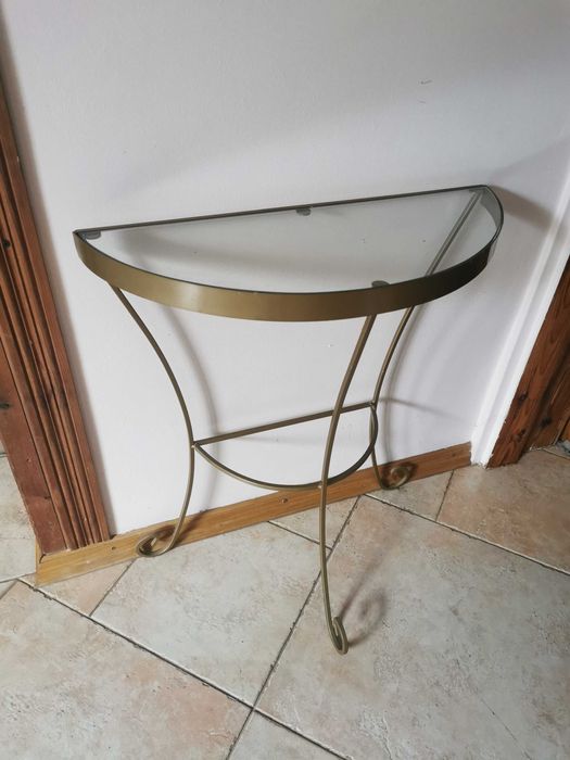 Konsola ze szklanym blatem | półokrągły stolik