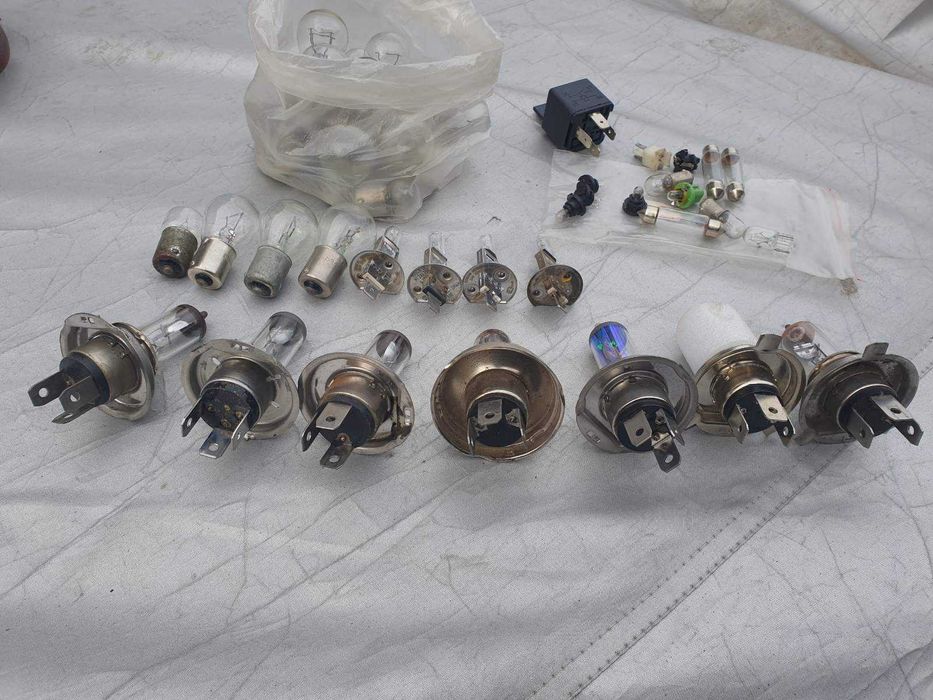 Лампи автомобільні 24 вольта