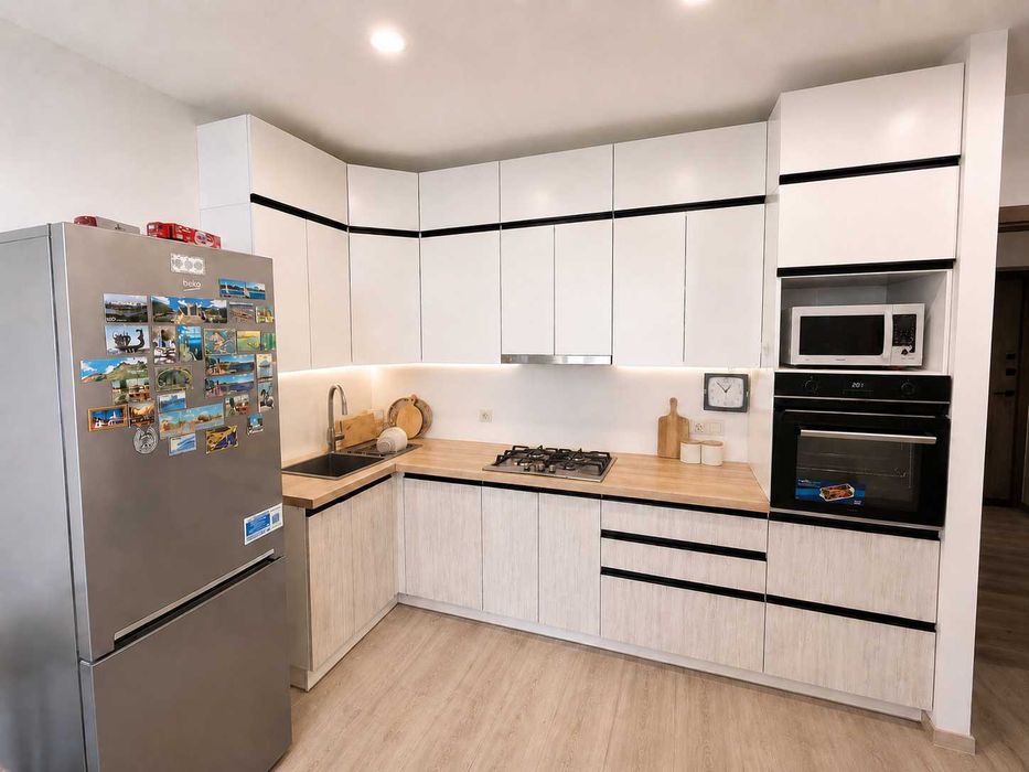 Продам 2 к. квартиру 70м.кв. ЖК Счастливый в Днепре
