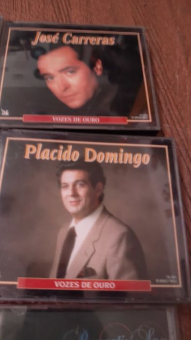 Venda de CDs Venda de CDs 
Valor negociável para pequenos lotes ou mesmo tudo
Valor negociável para pequenos lotes ou mesmo tudo
