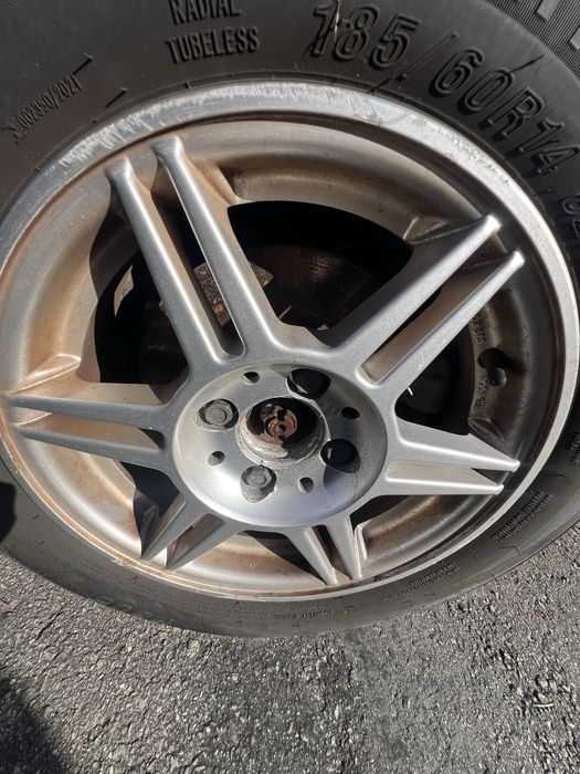 Fiat Bravo 1.4  — Teto de Abrir + Jantes Liga Leve