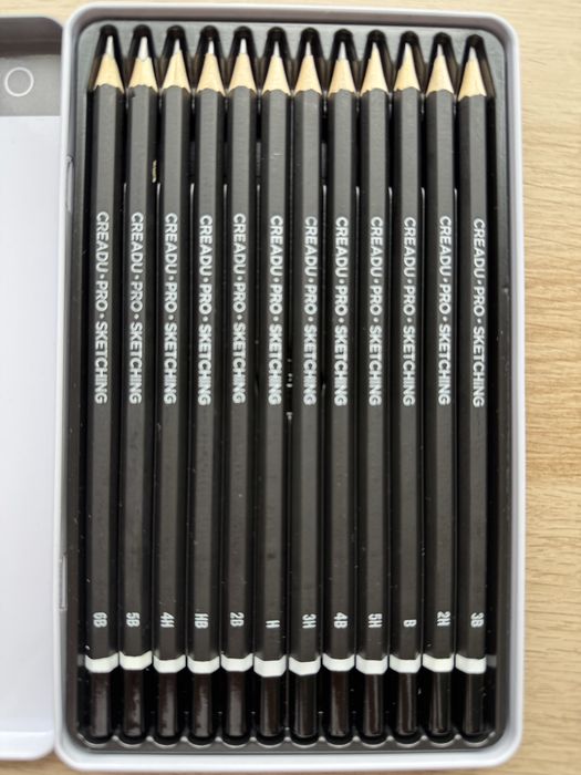 Ołówki Creadu Pro 12 szt.