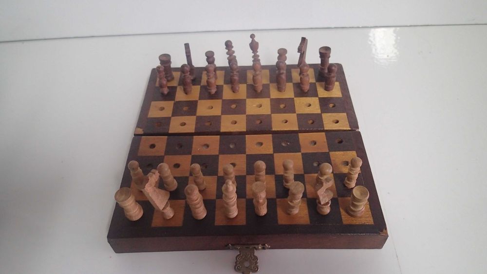 Xadrez de madeira com apenas 32 °, campeonato de couro, 10 cm, coroa prince,  artigo de xadrez - AliExpress
