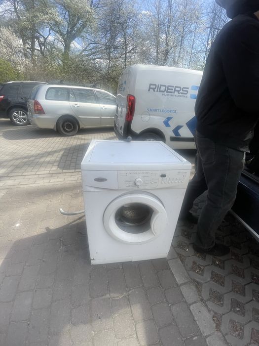Sprzedam pralkę sprawna